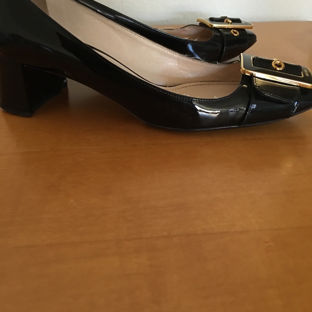 Authentic Prada - Picture 4 of 8